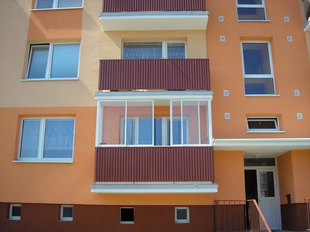zasklení balkonů Praha